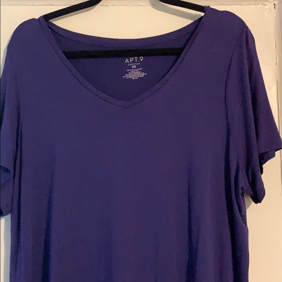 Apt. 9 Tops - ☀️Comfy Tee